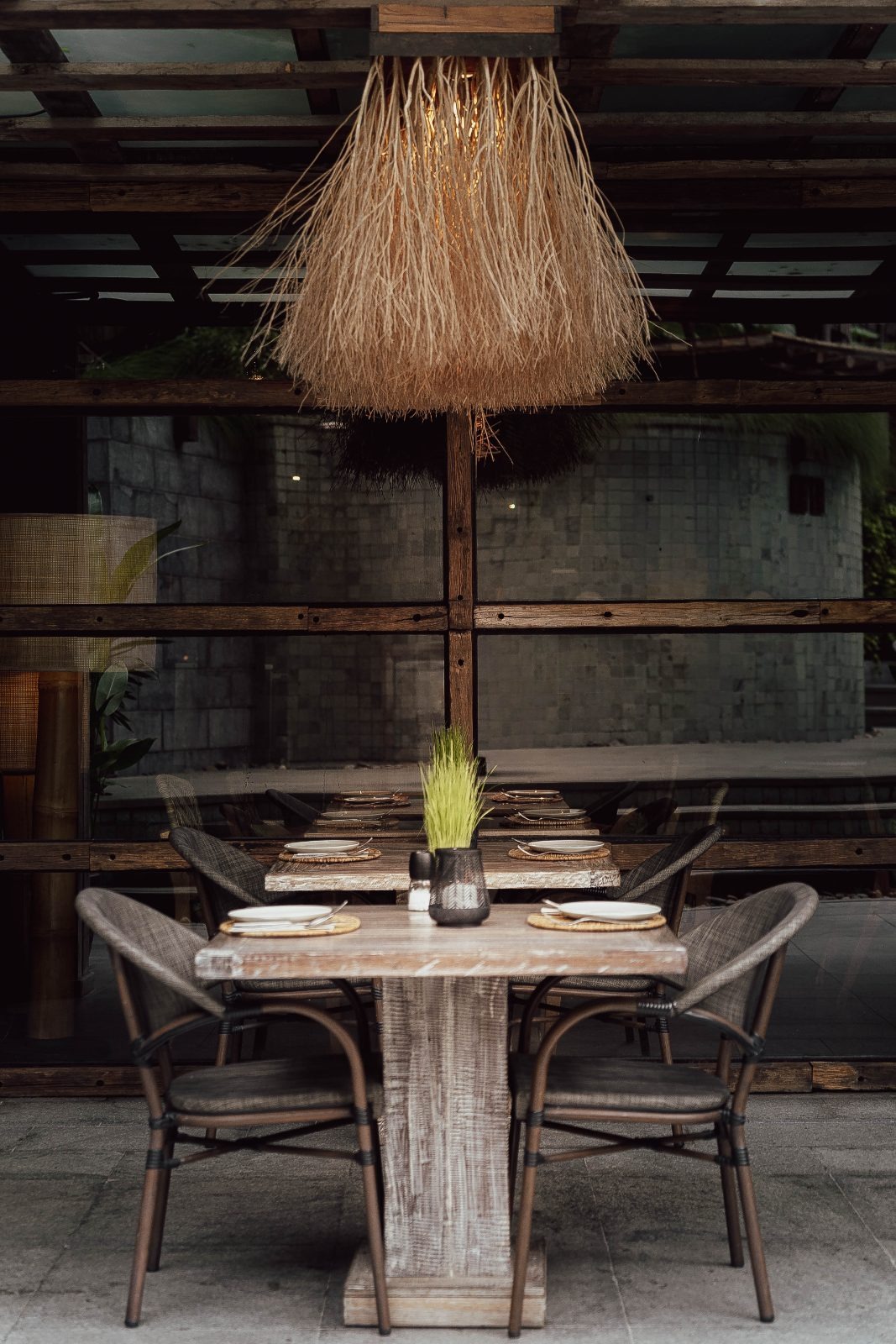 Al Fresco — The Table