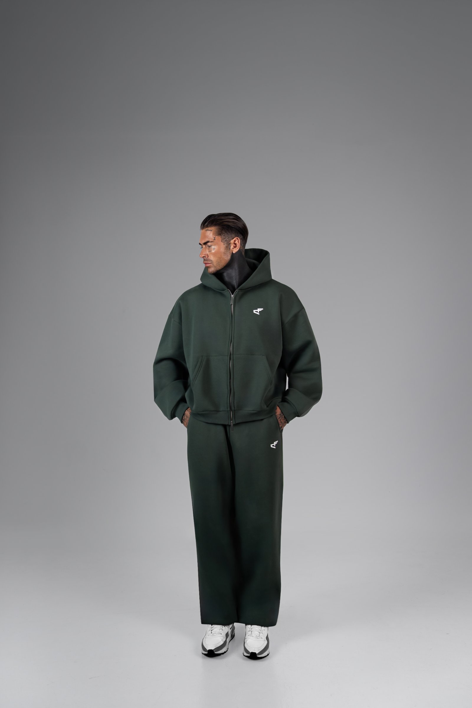 Chosen Few Athletics — Verde, full length