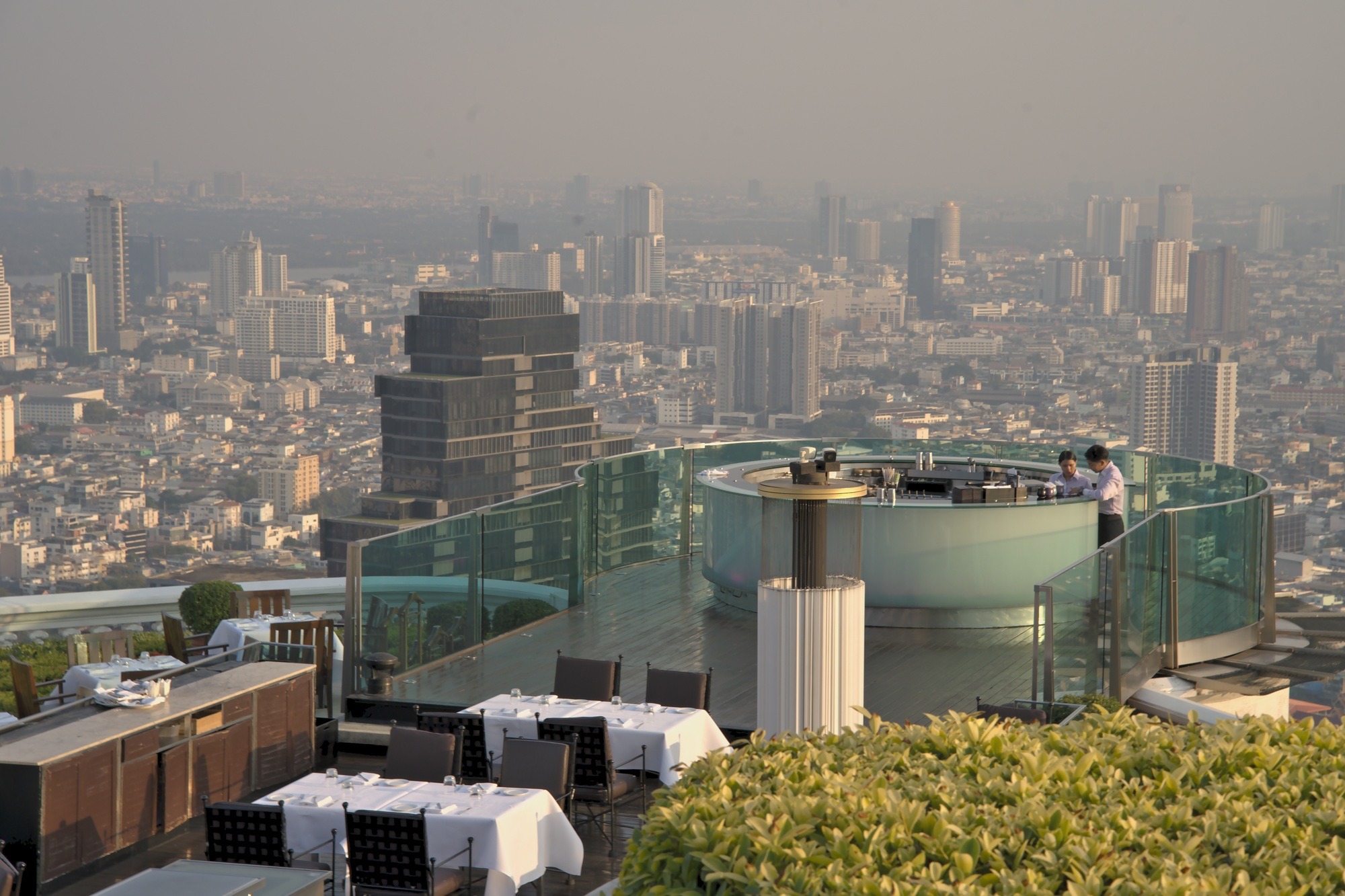 Sirocco — The Rooftop Bar