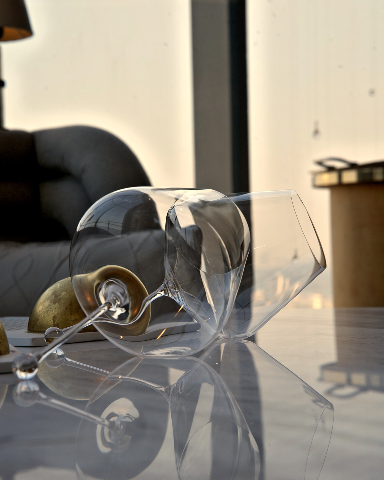 Mezzaluna — Decanter & Glass