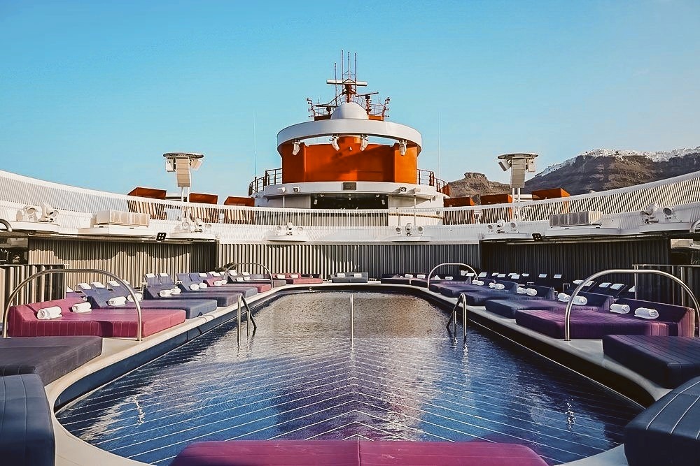 The Aquatic Club — Pool Deck